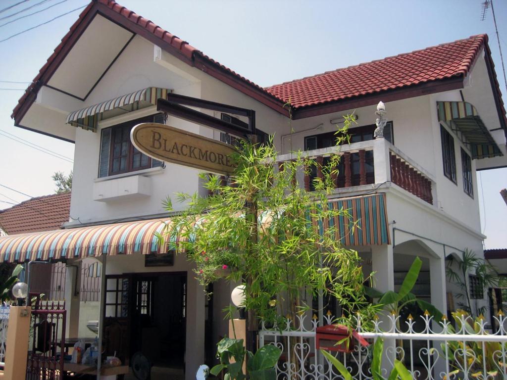 Srikrung Guesthouse Phra Nakhon Si Ayutthaya Exterior foto